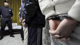 تفكيك عصابة وثائق طلب التأشيرة بوهران