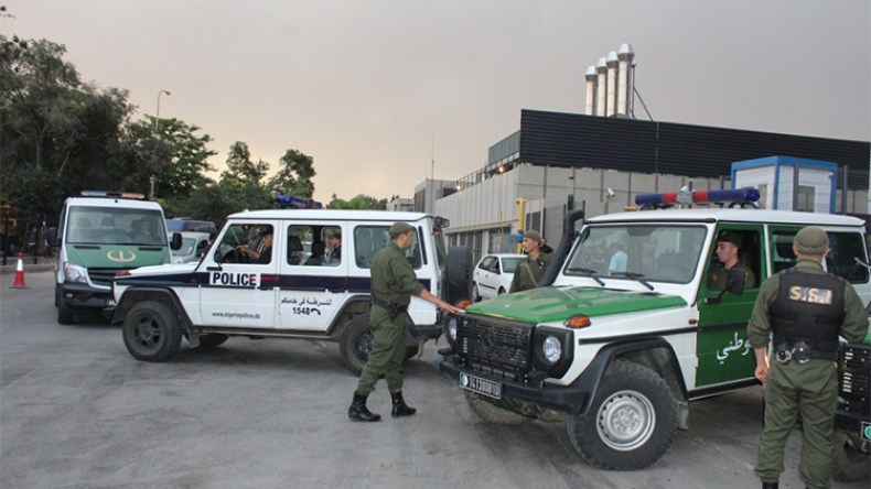 حواجز ودوريات لتوقيف “الحراقة” قبل وصولهم شواطئ الغرب