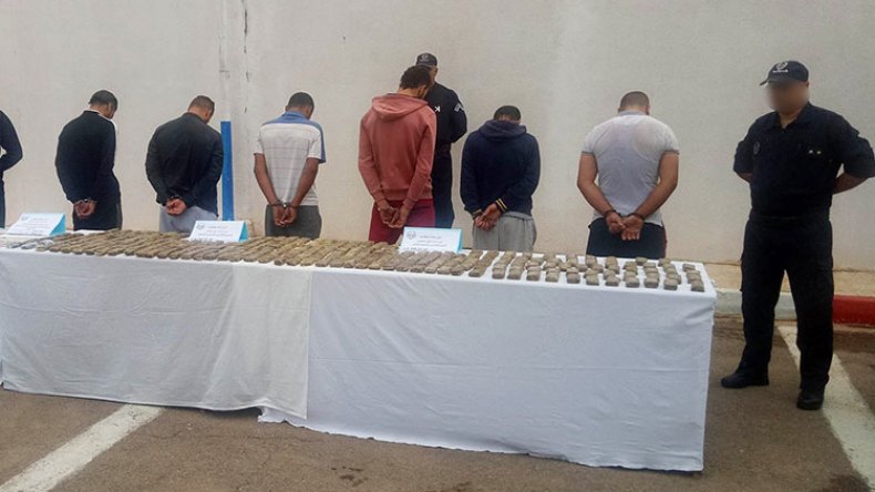 الإطاحة بشبكة دولية لتهريب المخدرات نحو تونس