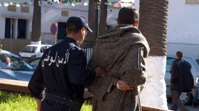 عون أمن سابق بإقامة جامعية يبيع المخدرات للقصر!