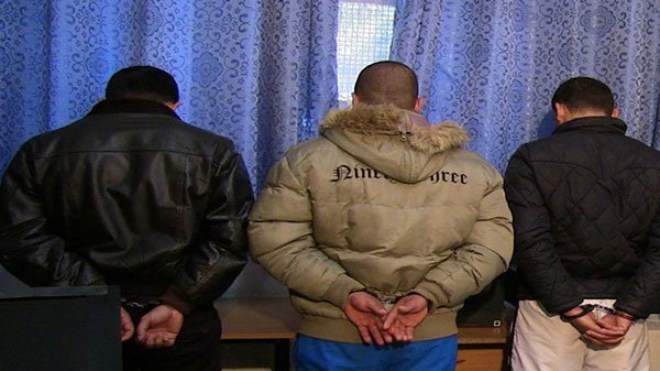 سوري يقود عصابة لترويج 20 ألف قرص مهلوس بالعاصمة