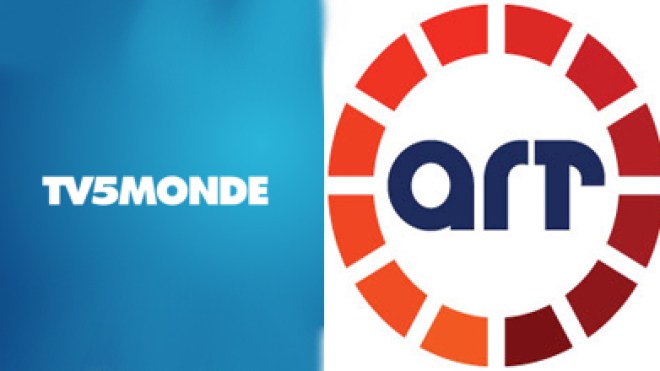 الجزائريون  يقاضون  ” الآرتي ”  بسبب  التحايل  و ” TV5 ”  آخر  الحلول