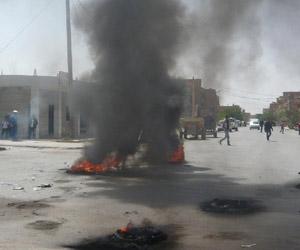 Algerians welcome New Year with a series of protests