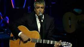 أنريكو ماسياس يصر على زيارة الجزائر رغم رفض السلطات الرسمية