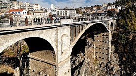 75 مليار سنتيم لإنقاذ تظاهرة قسنطينة عاصمة الثقافة العربية