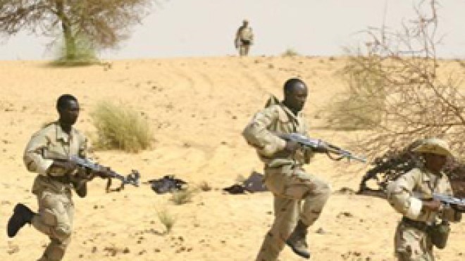 الجزائر تدعم مقترح شن عمليات عسكرية مشتركة بين دول الساحل ضد القاعدة