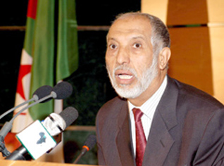 Belkhadem mobilise 295 membres du Comité Central pour la refonte des structures du FLN