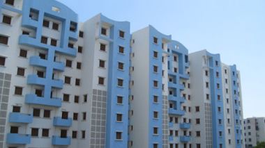 Règlement des dettes des entrepreneurs pour achever les projets de logements