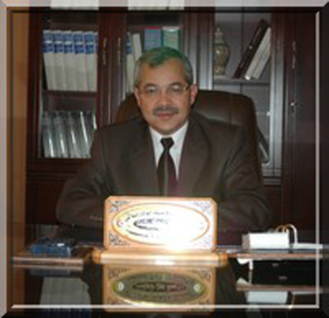 Tayeb Belaiz installe le nouveau wali de Sétif