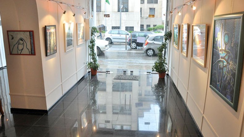 المطرودون من “مؤسسة فنون وثقافة” يطالبون بالعودة إلى مناصبهم