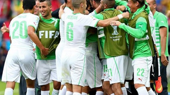 فناون عرب: “برافو لمحاربي الصحراء رافعي رأس العرب.. ننتظر فوزا ساحقا على روسيا”