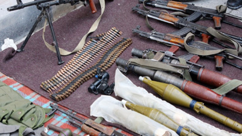 السودان تضبط أسلحة مهرّبة إلى مصر
