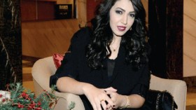 أسماء المنور اعتذرت.. والحق على بعض الفنانين الجزائريين