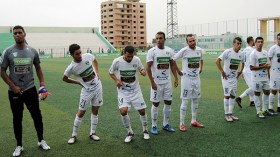 أنصار “لازمو” اقتحموا ملعب بوعقل الثلاثاء ومنعوا اللاعبين من التدرب