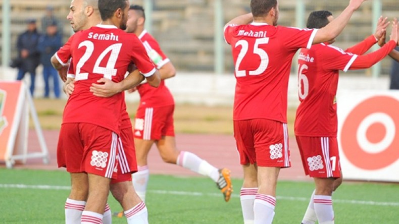 بارادو وبجاية مرشحان للبقاء في الريادة