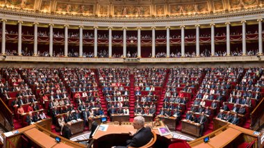 France: la déchéance de nationalité approuvée