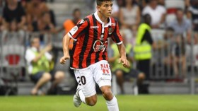 إشبيلية الإسباني يتنافس على ضم يوسف عطال