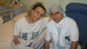 “واجهت موتا مُحققا وروح والدتي لم تفارق حجرة العمليات لحظة”