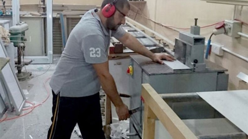 5500 مؤسسة أغلقت أبوابها منذ بداية الأزمة المالية بالجزائر