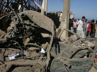 Algeria: terrorists put bomb in policemanâ€™s car