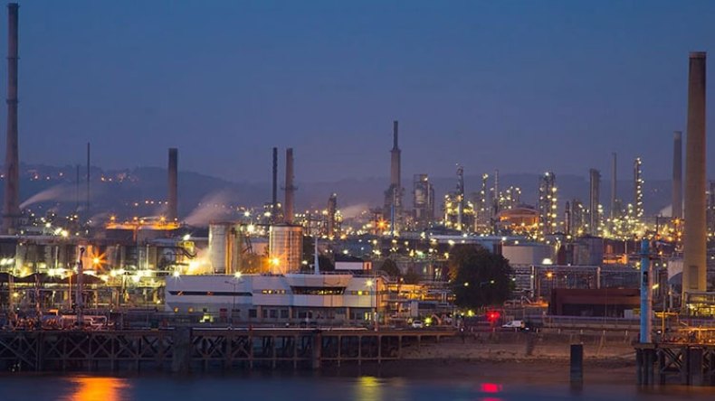 مصفاة أوغوستا لسوناطراك تكسب معركة الانبعاثات الملوثة