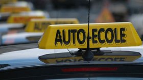 اتحادية مدارس السياقة تطالب ببرمجة الامتحانات