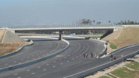 توقيف عصابة تنصب حواجز مزيفة بالطريق السيار