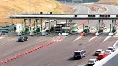 Autoroute Est-Ouest : lancement des travaux des gares de péage