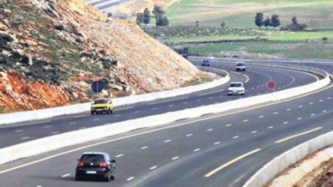 سلال بجيجل لإطلاق الطريق السيار جنجن – سطيف وتحريك التنمية