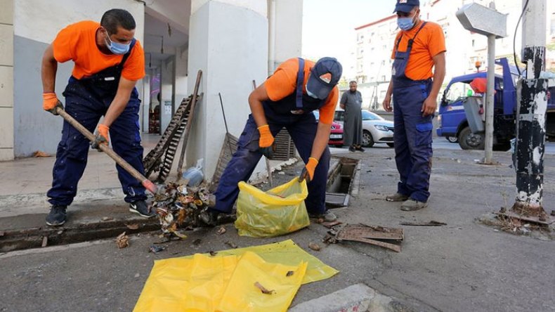 استخراج 1034 طن من البالوعات في ظرف ساعات بالعاصمة