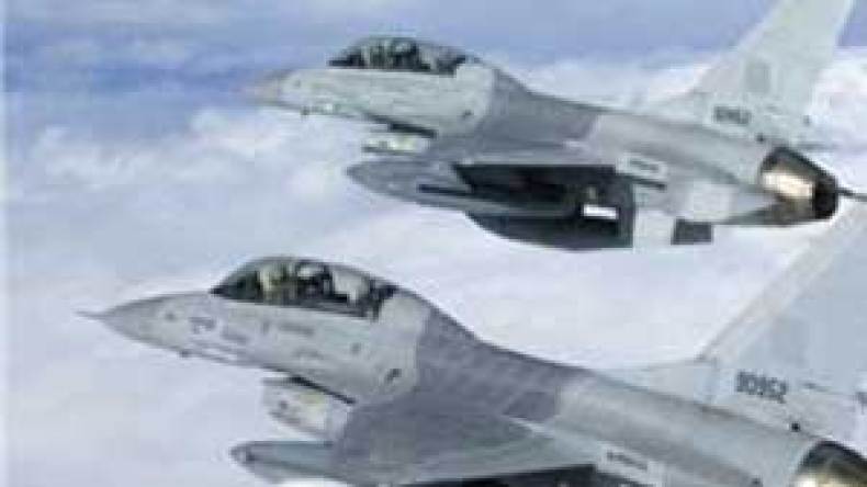 تحديد ستة أهداف للقصف في أولى الطلعات العسكرية على ليبيا