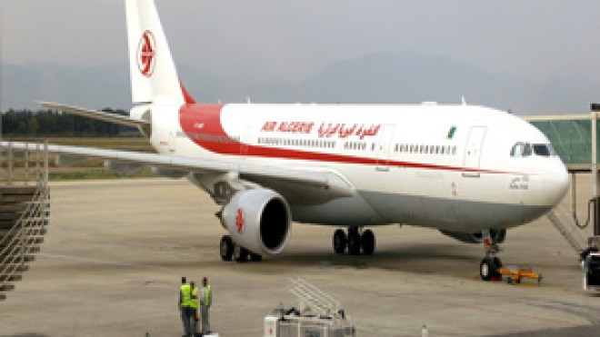 معوّق “إنتحاري” حاول تحويل طائرة بوينغ من مطار تندوف الى اسبانيا!