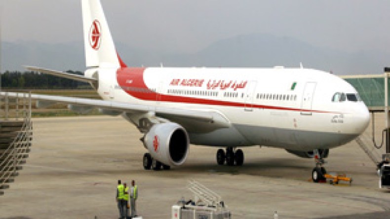 معوّق “إنتحاري” حاول تحويل طائرة بوينغ من مطار تندوف الى اسبانيا!