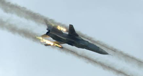 Des avions de chasse tirent sur Alep