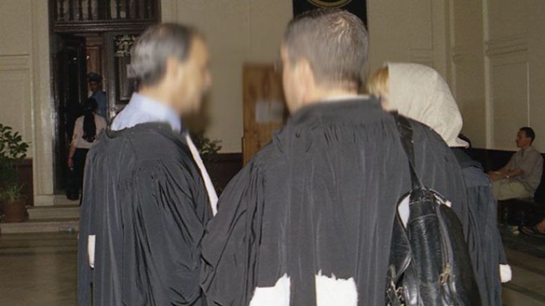 Les robes noires marchent vers le Conseil Constitutionnel