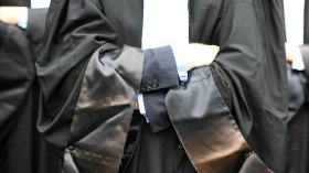 وجوب ارتداء المحامين للكمامة داخل الهيئات القضائية