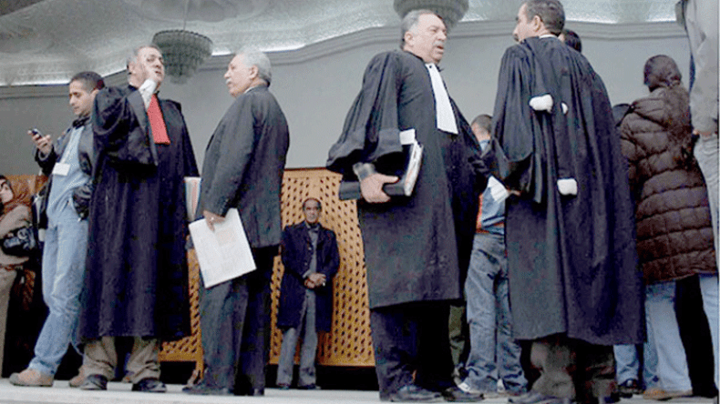 المحامون يتباحثون مستقبل مهنتهم في ندوة بكلية الحقوق