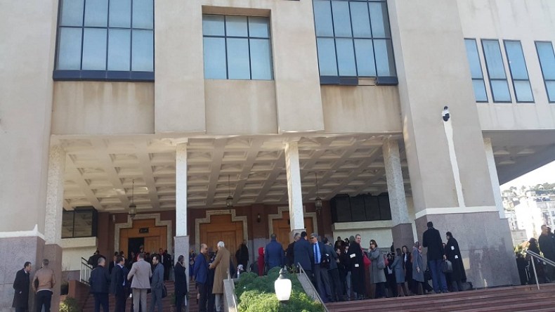 شايب صادق: المحاماة ليست مهنة تجارية ويجب التراجع عن هذا النظام