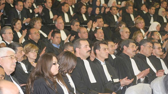 اتحاد المحامين يقترح العودة إلى “المحاكمات الشعبية”