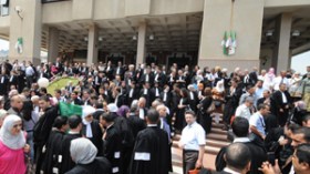 النقيب سيليني: “سحب قانون المحاماة أو تصعيد الاحتجاج”