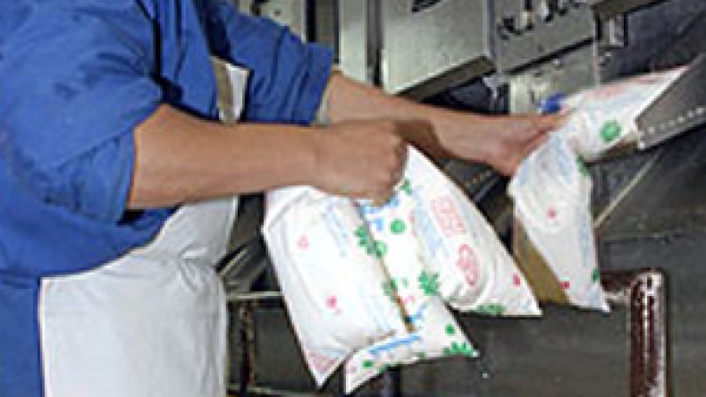 رفع قيمة المساعدات المالية الموجهة لمنتجي الحليب