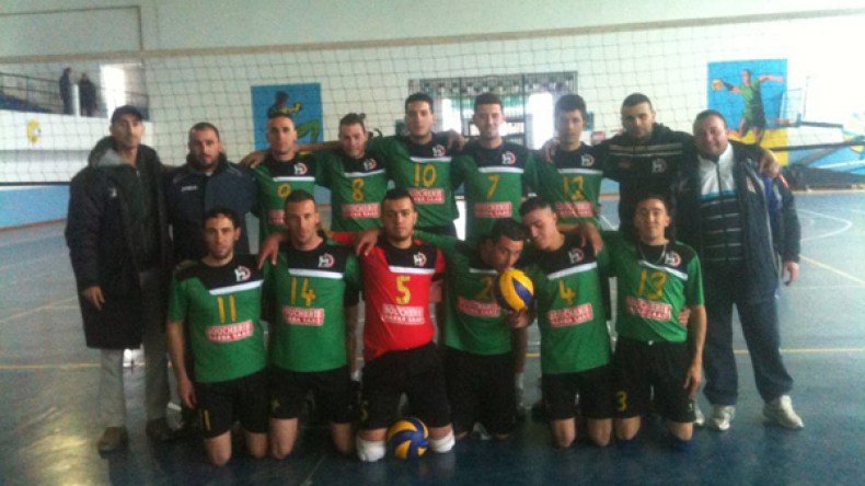 جيل أولاد عدوان.. نجم صاعد إلى سماء الطائرة الجزائرية