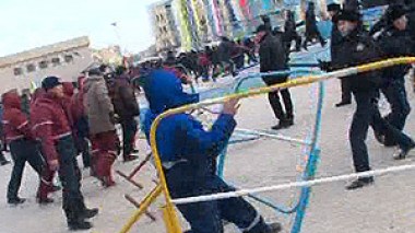 Kazakhstan : l'état d'urgence décrété après des émeutes à Janaozen