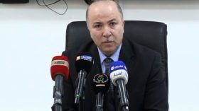 بن عبد الرحمان: الدينار بعيد عن خطر الانهيار