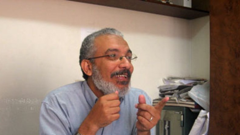 أيمن جاب الله يسخر الجزيرة لخدمة المصريين