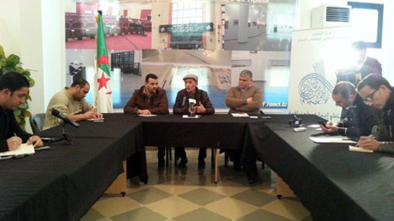 الكاريكاتوري “أيوب”: رسومات “شارلي إيبدو” رسومات أطفال وتخدم أجندات صهيونية