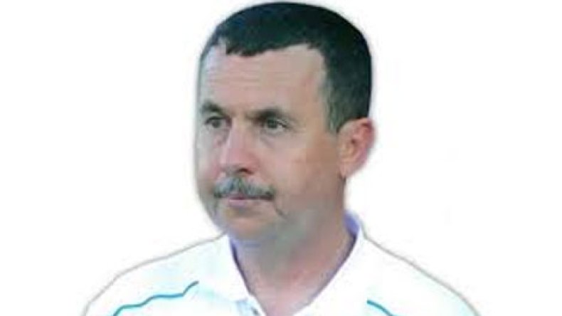 عبد الكريم بيرة: خونة في بلعباس يسعون لتحطيم الفريق !