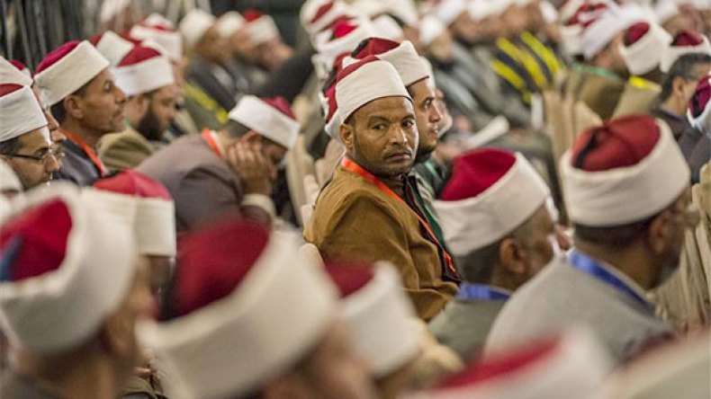 أزهريون يبيحون زواج المسلمة من كتابي؟