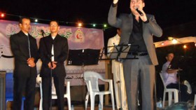 المنشد العراقي مصطفى العزاوي في جولة فنية بالجزائر