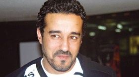 الزوجة الثانية للممثل عز الدين بورغدة تقاضيه وتهدّد بحبسه